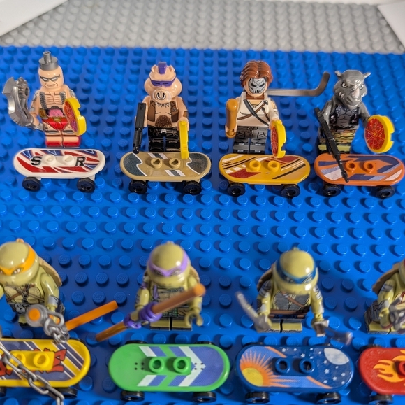 8 MINIFIGURES- Teenage Mutant Ninja Turtles Building Block Toy Lego Compatible - Picture 7 of 9